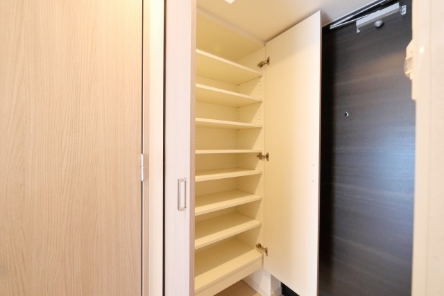 S-RESIDENCE高井田beletaの収納
