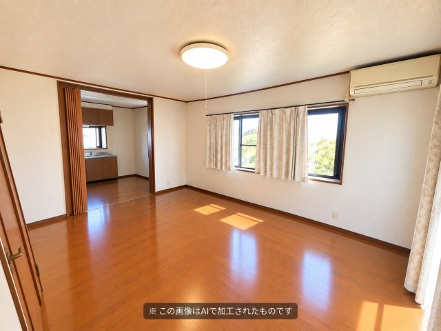 筑西市辻　中古戸建の居間・リビング