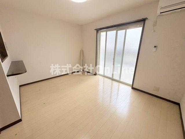 フジパレスフォンターナⅠ番館の居間・リビング