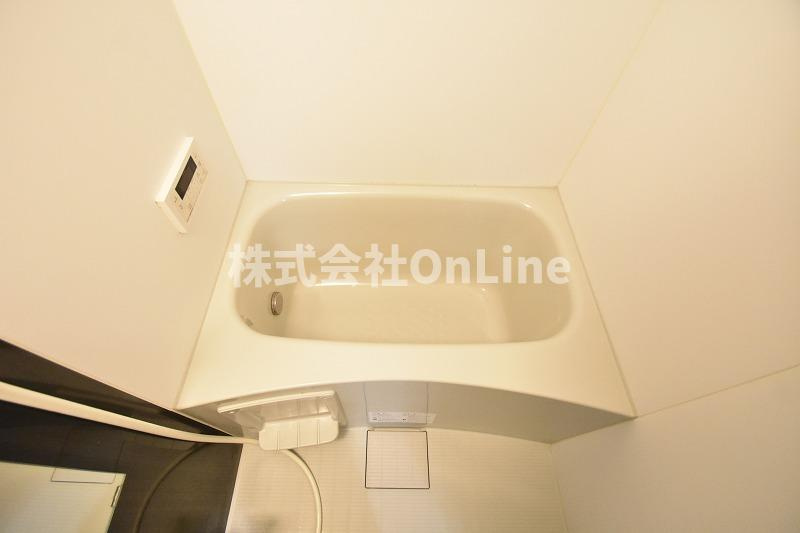 IoTアパートメント徳庵の浴室