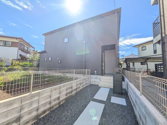 我孫子市天王台6丁目　01期　新築戸建て　2号棟の前面道路含む現地写真|駐車は3台可能です♪