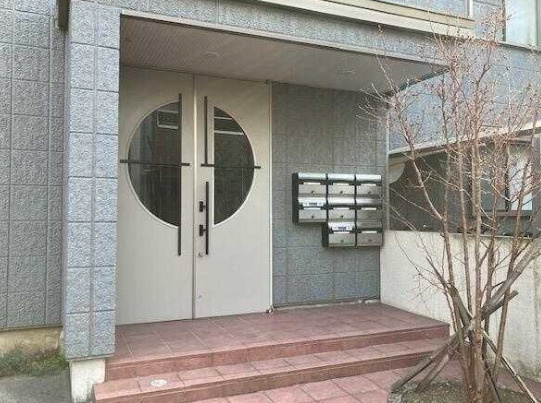 KSソレイユのエントランス