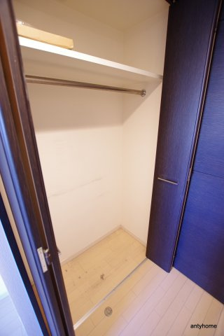アドバンス新大阪Ⅲ　仲介手数料無料の収納