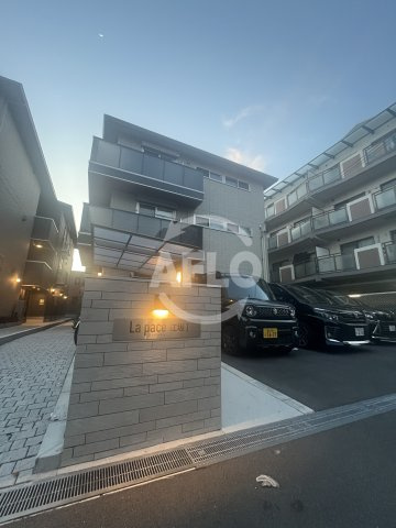 ラパーチェ江坂Ⅰのエントランス|エントランス