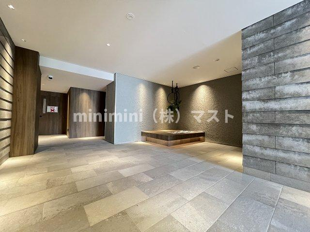大阪市浪速区桜川１丁目の賃貸マンションのロビー