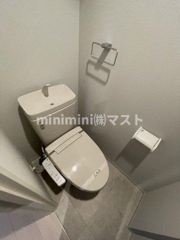大阪市浪速区浪速西１丁目の賃貸マンションのトイレ|別号室参考写真