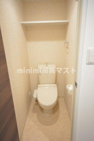 大阪市浪速区敷津西２丁目の賃貸マンションのトイレ