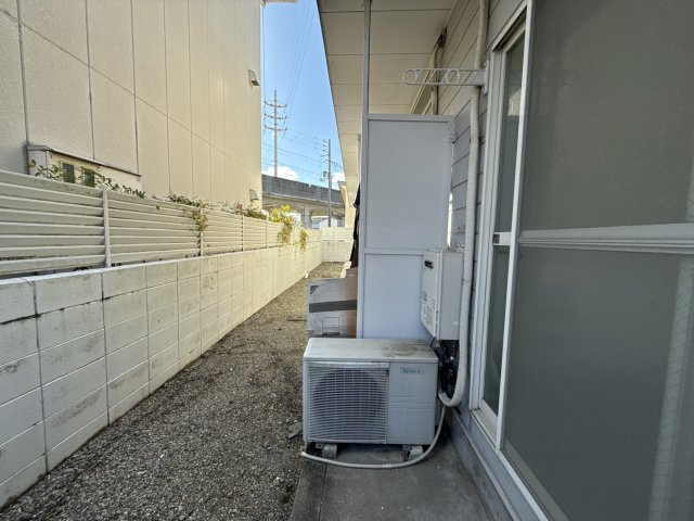 パレス西中島のバルコニー