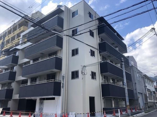 神戸市中央区日暮通４丁目の賃貸マンション