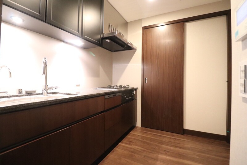 グラングリーン大阪THE NORTH RESIDENCE　扇町小学校のキッチン|キッチン