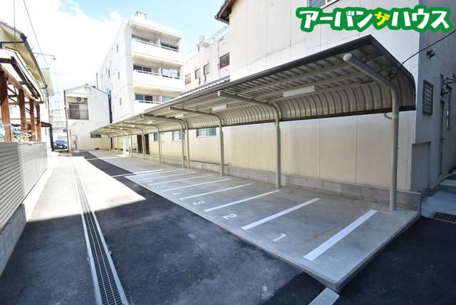 月光　大雲寺の駐車場