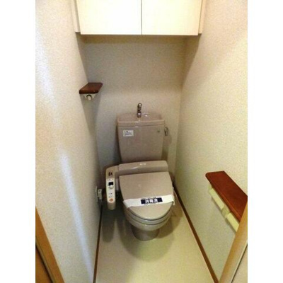 【トイレ】 | ルーブル多摩川弐番館 | 温水洗浄便座です。