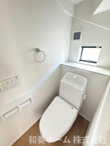 リナージュ ネクスジー 藍住町富吉01期のトイレ