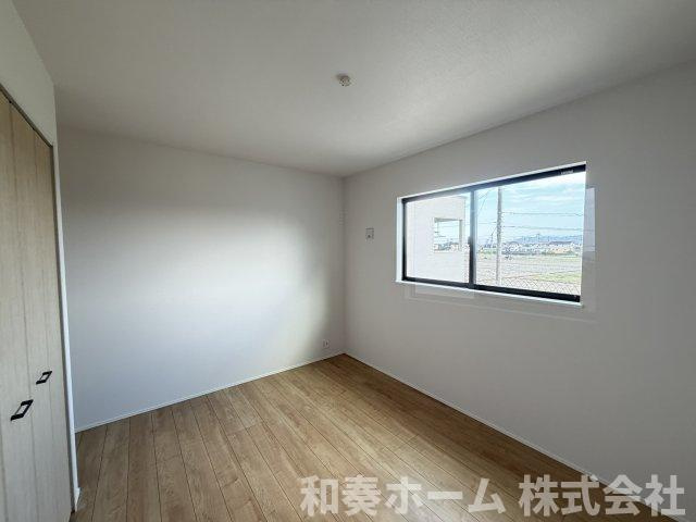 リナージュ ネクスジー 藍住町富吉01期の洋室