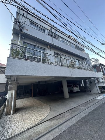 ベルテ・Fのその他