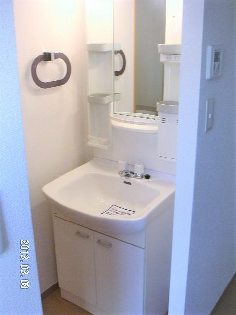 ソレジオ初石の洗面所