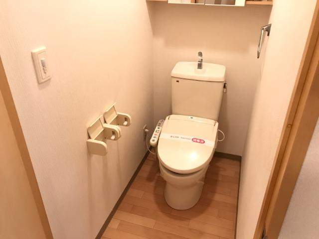 コーポ２５のトイレ|シャワー付トイレ