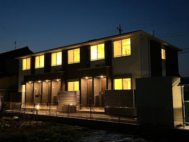 レガーロ・Ｆの外観|外観写真（夜）