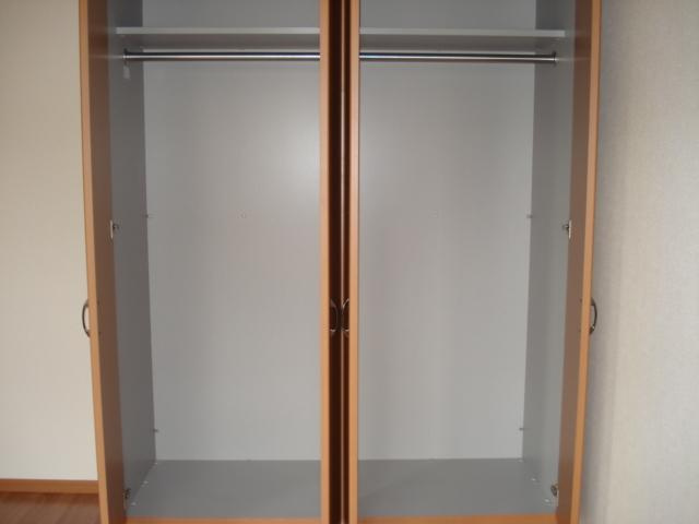 アベニール弐番館の収納|収納