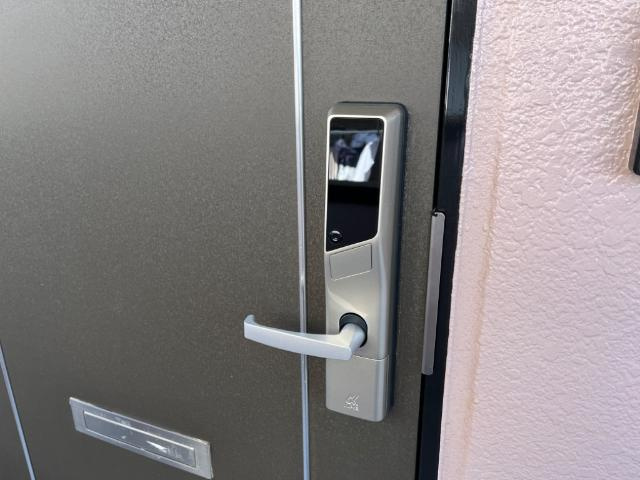 グランチェスタ戸田公園の玄関|電子ロック