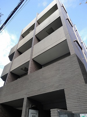 エルミタージュ豪徳寺の外観