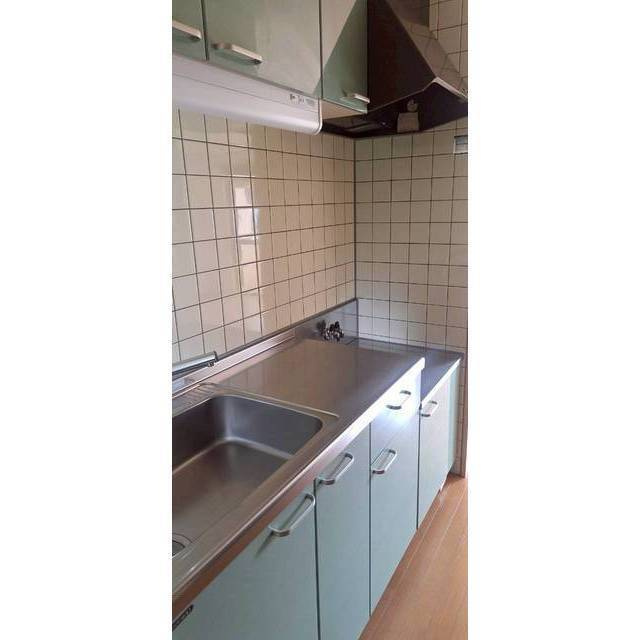 グリーングラスのキッチン