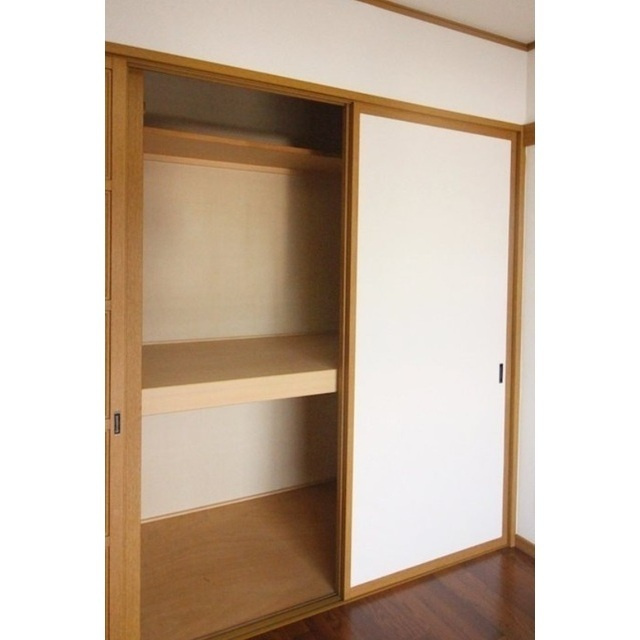 ロイヤルパレス徳倉の収納