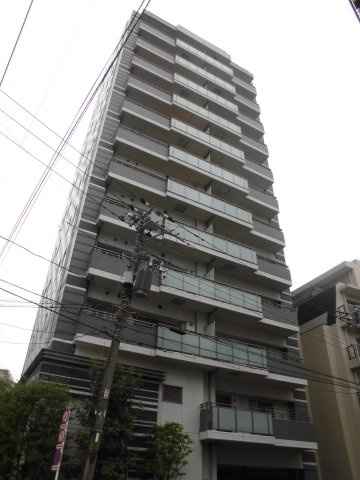 ライオンズ鶯谷マークスフォートの外観