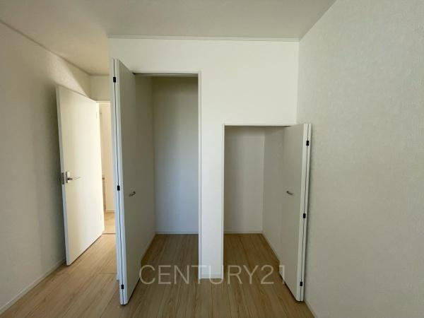 クレイドルガーデン前橋市稲荷新田町第３　１号棟の収納|収納スペース