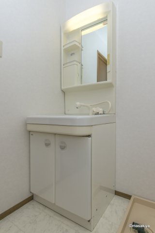 ツインコートの洗面所