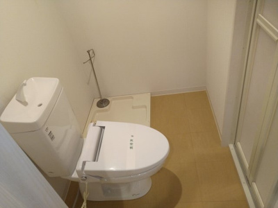 【トイレ】 | ベイルーム横浜鶴見Ⅰ | ※201の写真を参考掲載しています。