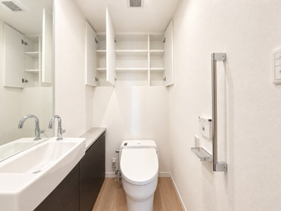 【トイレ】 | M.M. TOWERS FORESIS R棟 | 落ち着いたトイレです