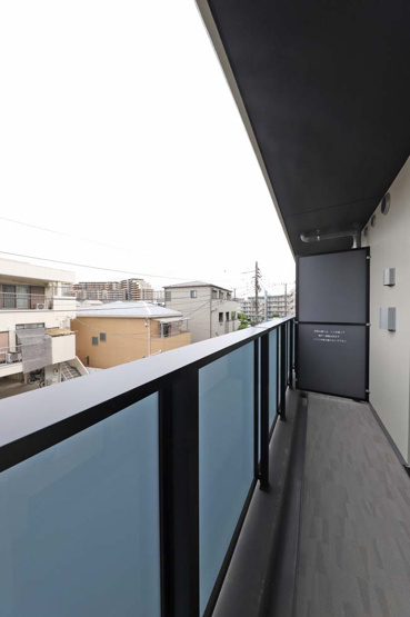 【内装】 | セジョリ横浜鶴見NORTH | 内装は落ち着いています