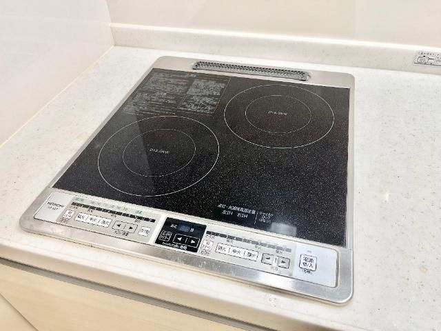 アヴァンス