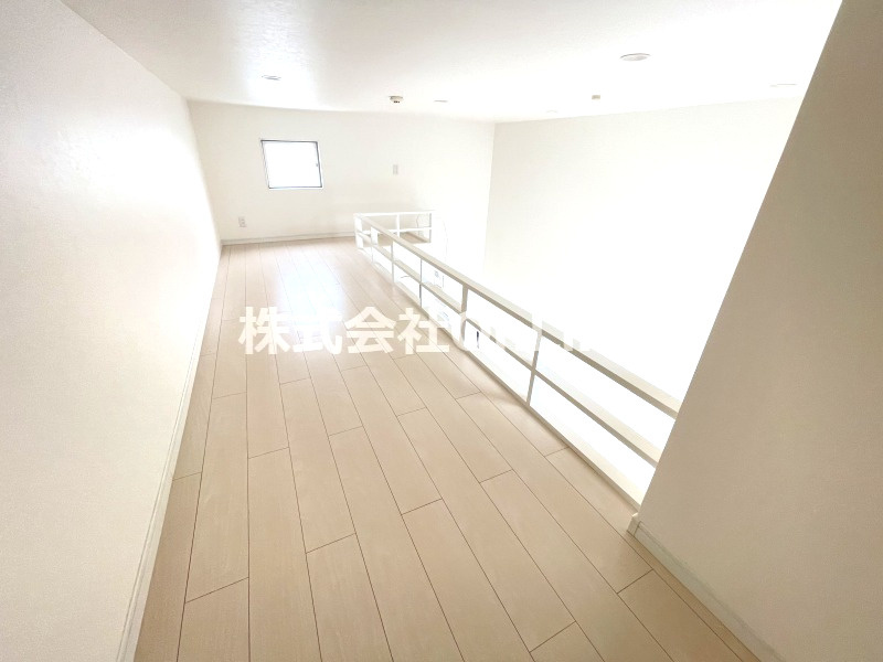 Sarang Mitoの洋室