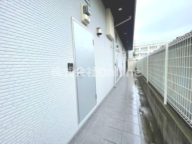 【エントランス】