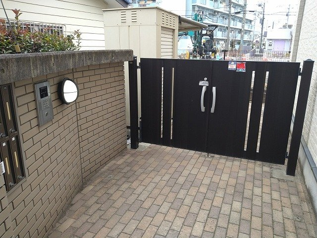 【その他】 | レオパレスＴＡＣＡＫＯ | オートロックゲート・集合ポスト
