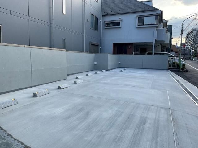ＶＩＶＡＣＥの駐車場