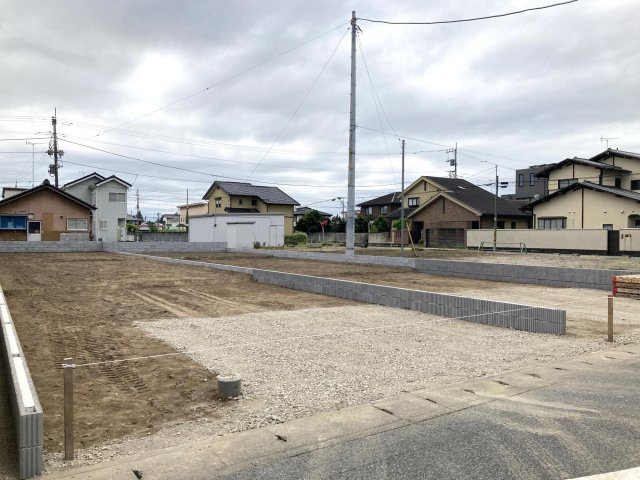 新築　太田市尾島町全2棟　Blooming　Garden　2号棟の外観|現地写真　2027年1月完成予定！類似物件のご内覧等、お気軽にお問合せください♪　							

　
