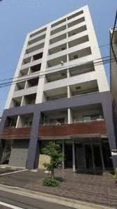 ラグジュアリーアパートメント三ノ輪の外観