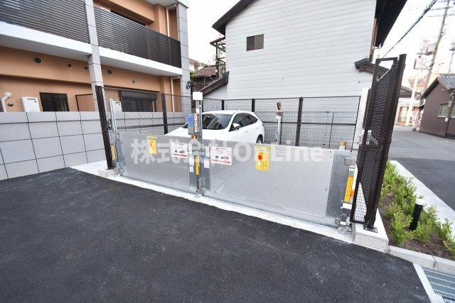Luxe布施東Ⅱの駐車場