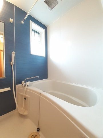 プリュジュールＢの浴室