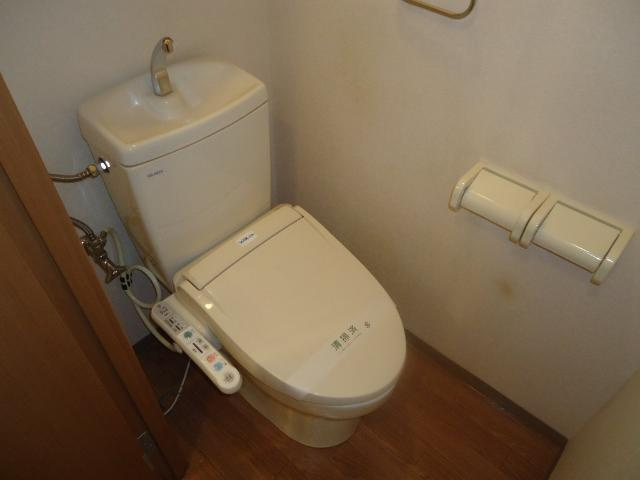 コートダジュールin桃ヶ丘Ｂ棟のトイレ|シャワー付トイレ