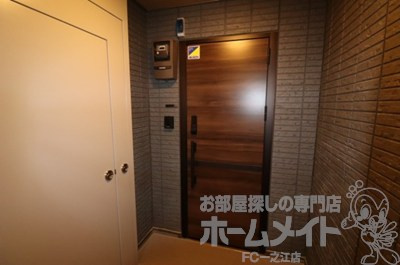 セレスティア江戸川Ⅱの玄関