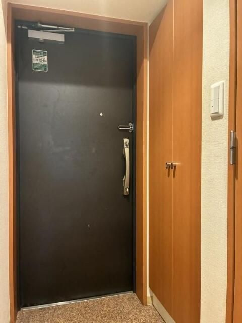 ＳＵＰＵＲＵＳＥ板橋（スプルースイタバシ）の玄関