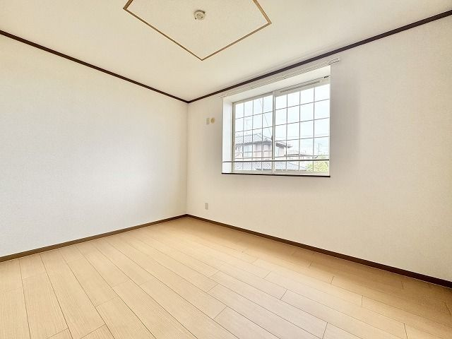 【その他】パレシャルマンＢ