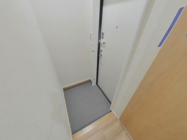 REGALE 船頭町の玄関
