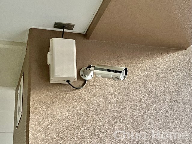 ライオンズタワー大島の防犯設備|【防犯カメラ】何かあった時の大事な証拠になることももちろんなりますが、防犯というくらいですので大事なのは防犯カメラがあることによって抑止力につながることですよね。
