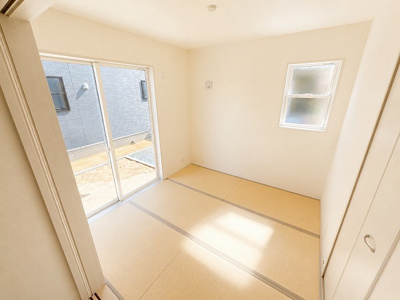 【和室】 | ☆☆新築分譲　いわき市久之浜第４　全２棟！！長期優良住宅！！ | リビング横には洋風和室4.38～4.5帖！！