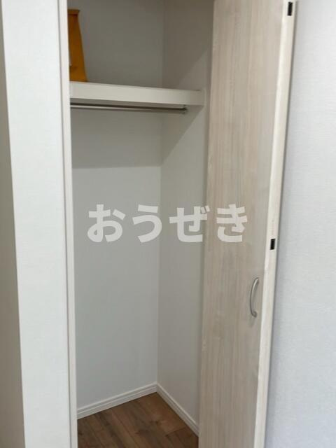 Ｔ．Ａ北区上中里３丁目Ａ棟の収納